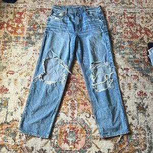 American Eagle Strigid Ripped Highest Waist Baggy Straight Jean